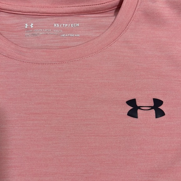 Under Armour Tops Womens Under Armour Loose Dri Fit Tshirt Poshmark